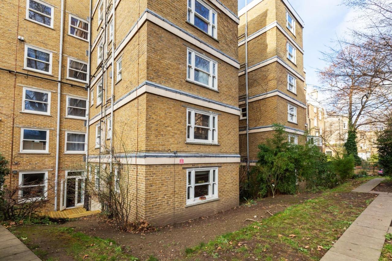 The Lempicka 2 Bedroom Flat And Garden In Notting Hill