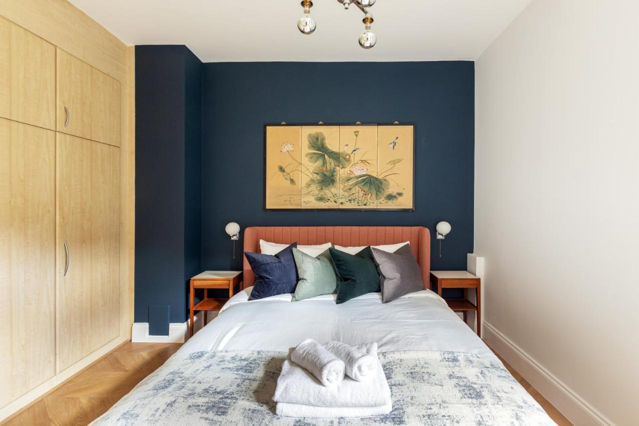 The Lempicka 2 Bedroom Flat And Garden In Notting Hill