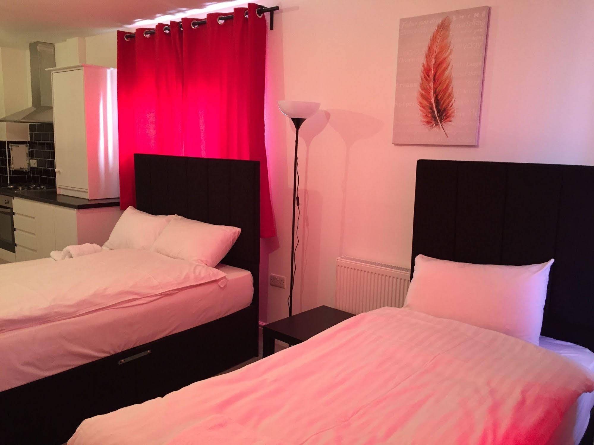 Aparthotel Canary Heights London