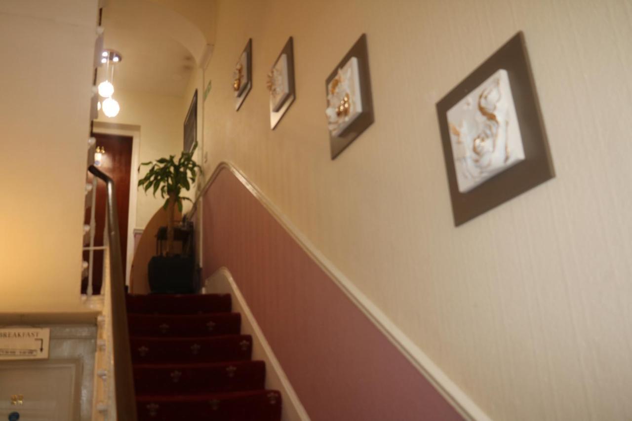 Barry House Gasthuis 3*