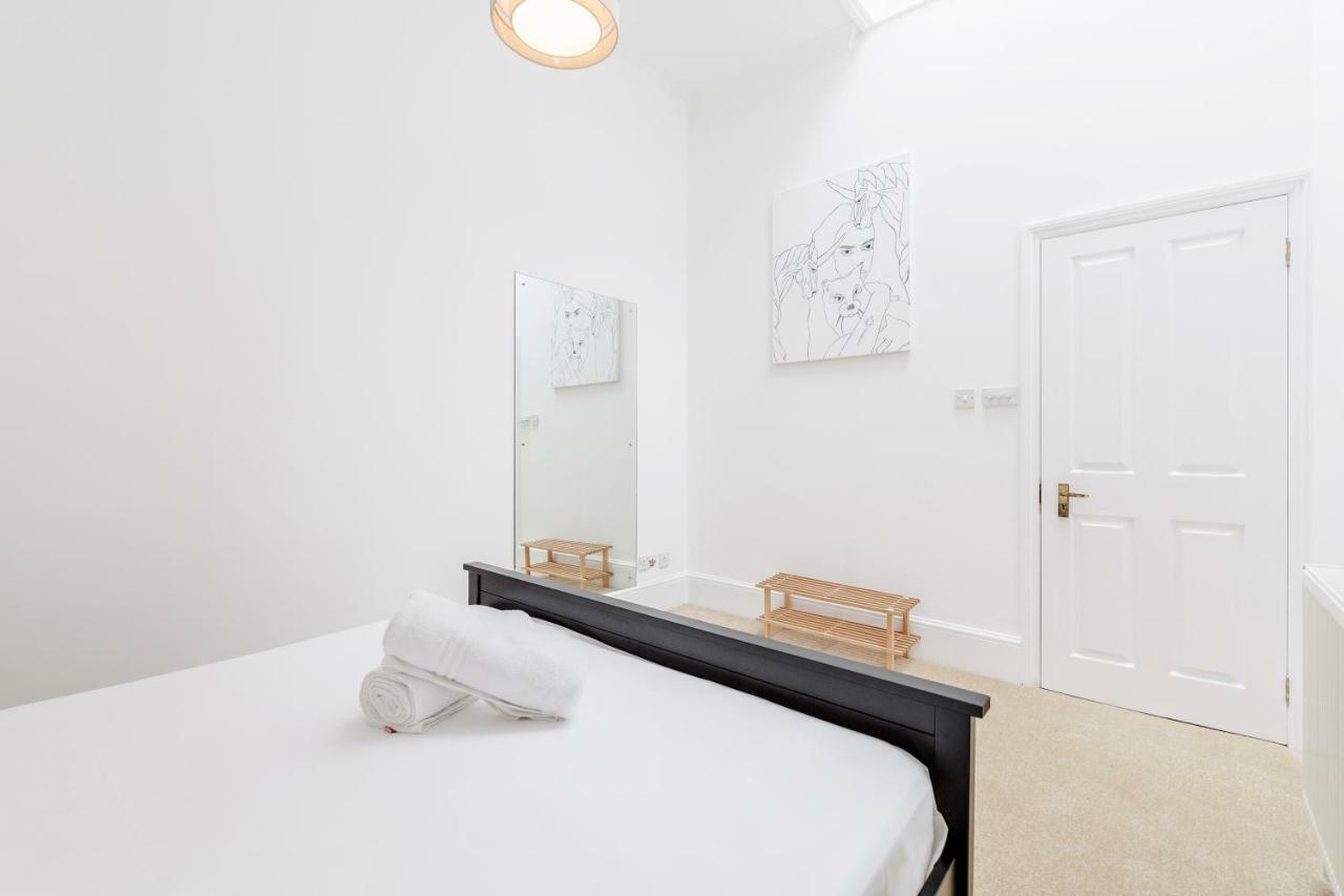 Apartment Clanricarde Gardens