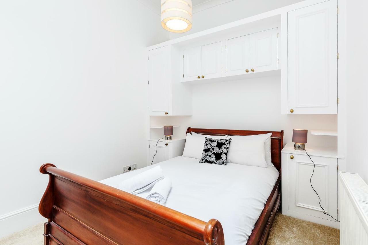 Apartment Clanricarde Gardens