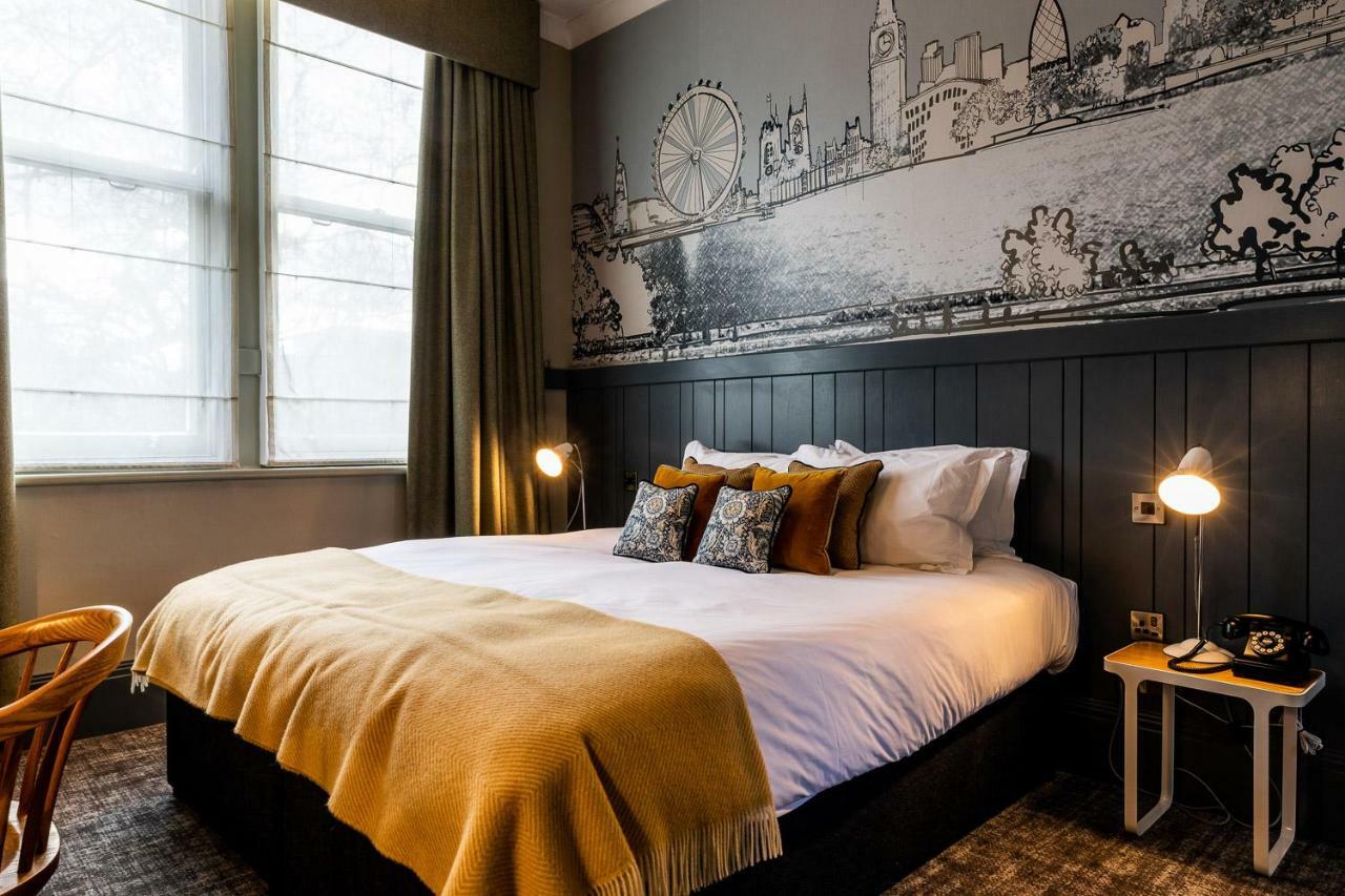 Hotel The Brook 3*