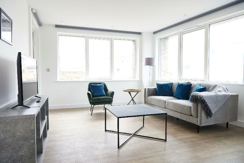 Access Canada Water Apartment *