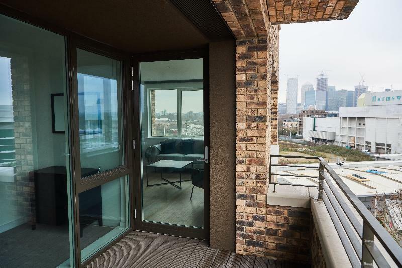 Apartment Access Canada Water London