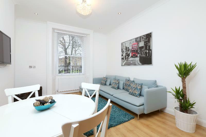 Oyo 141 Argyle Square Kings X Apartamento *