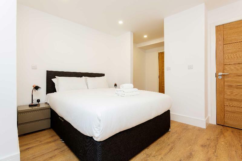 Oyo 136 Kings Ave New Builds 3* Londres