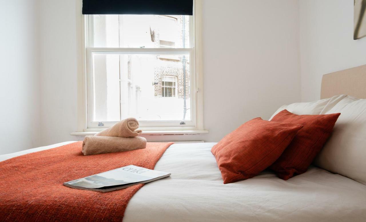 Classic Two-bedroom Pimlico Apartment