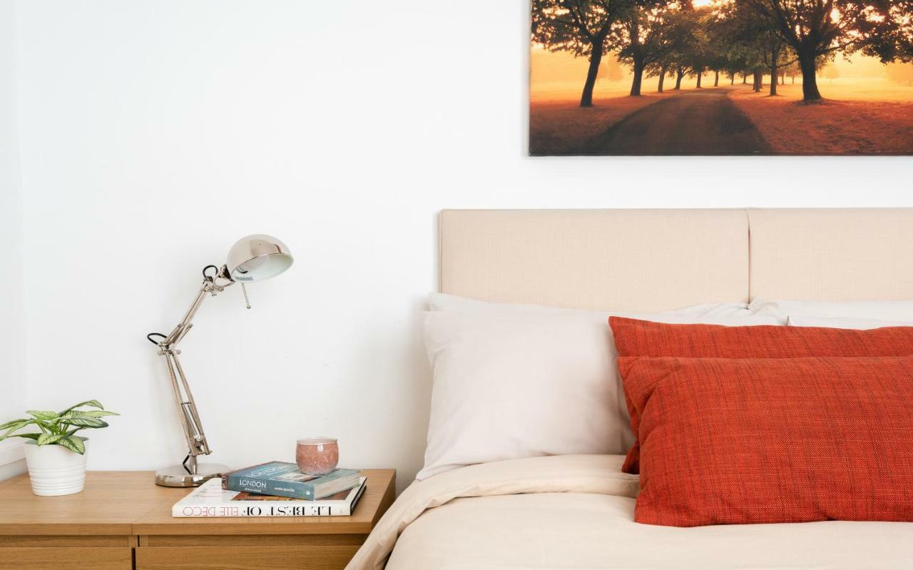 Classic Two-bedroom Pimlico Apartment