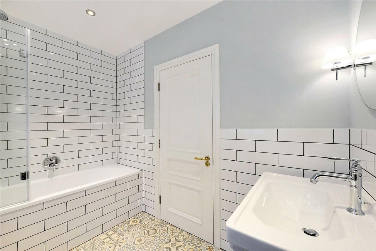 Rainsford Mews London