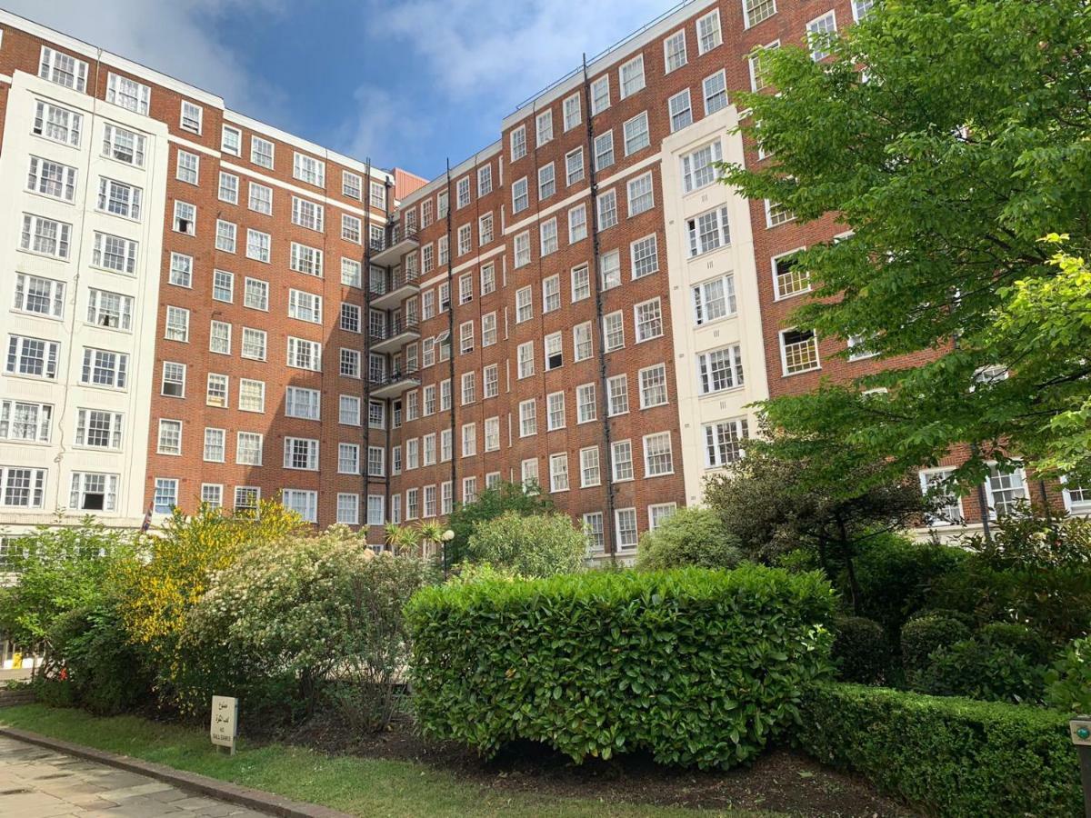 Apartment Park West Place By Allo Housing London