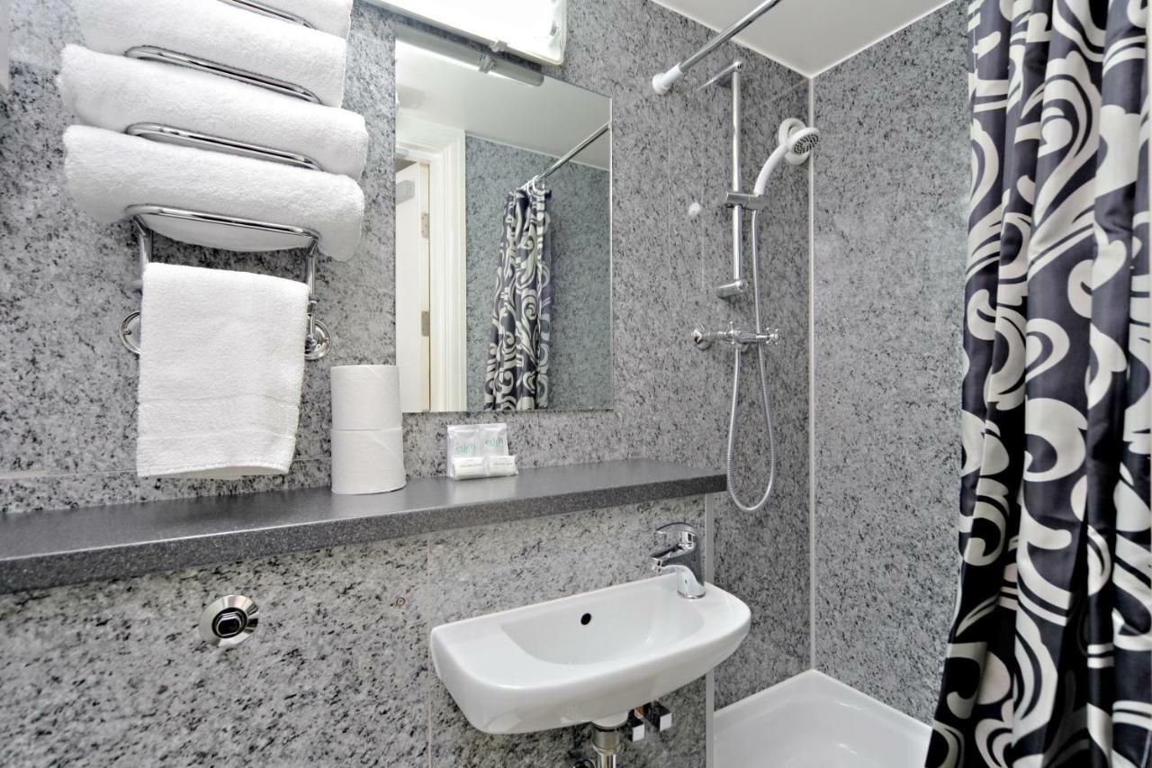 Visitors Aparthotel