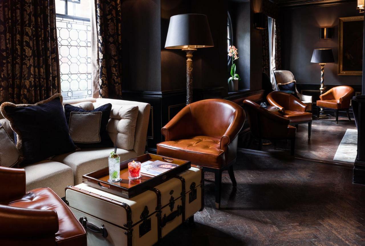 11 Cadogan Gardens And The By Iconic Luxury Hotel