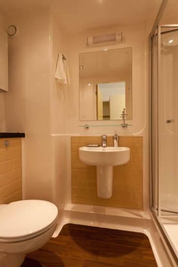 Fulham Palace By Allo Housing Hostel Londen
