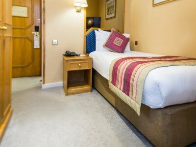 Hotel Western Burns Kensington London