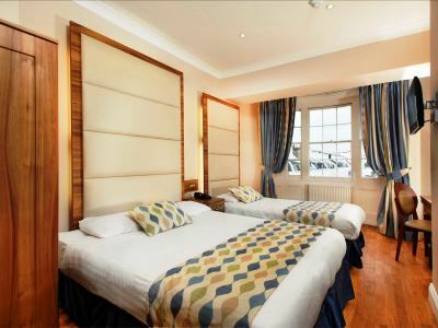 Royal Eagle Hotel London