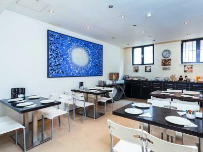 Avni Kensington 3* London