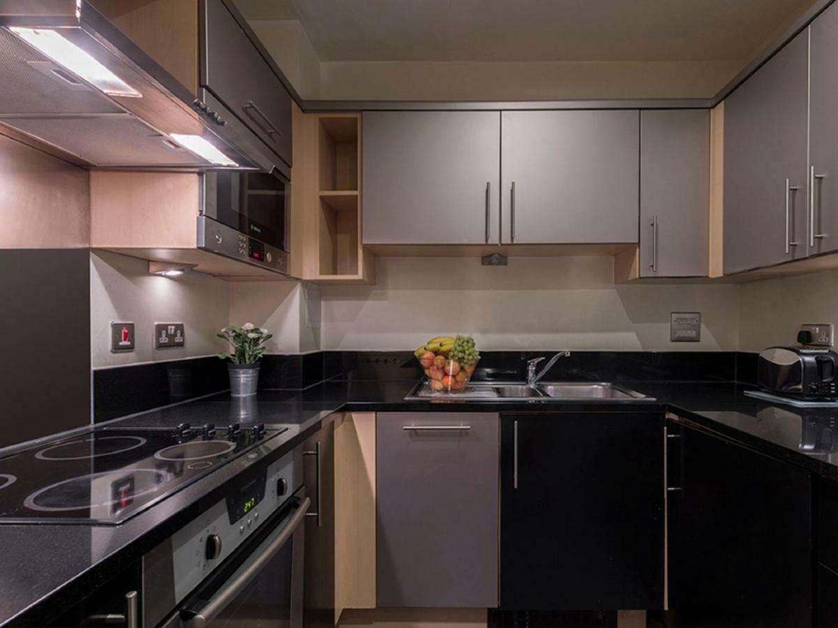 Antonine Heights London