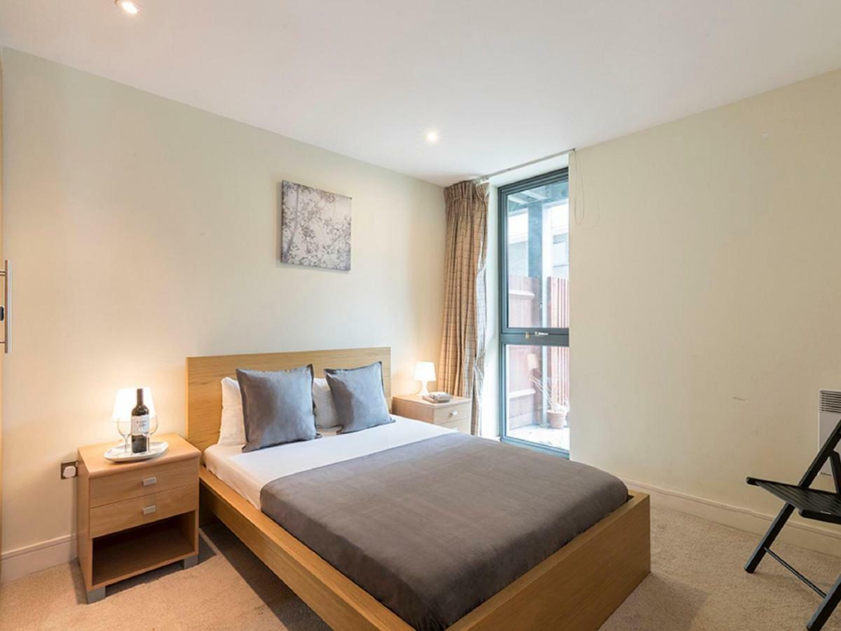 Apartment Antonine Heights London