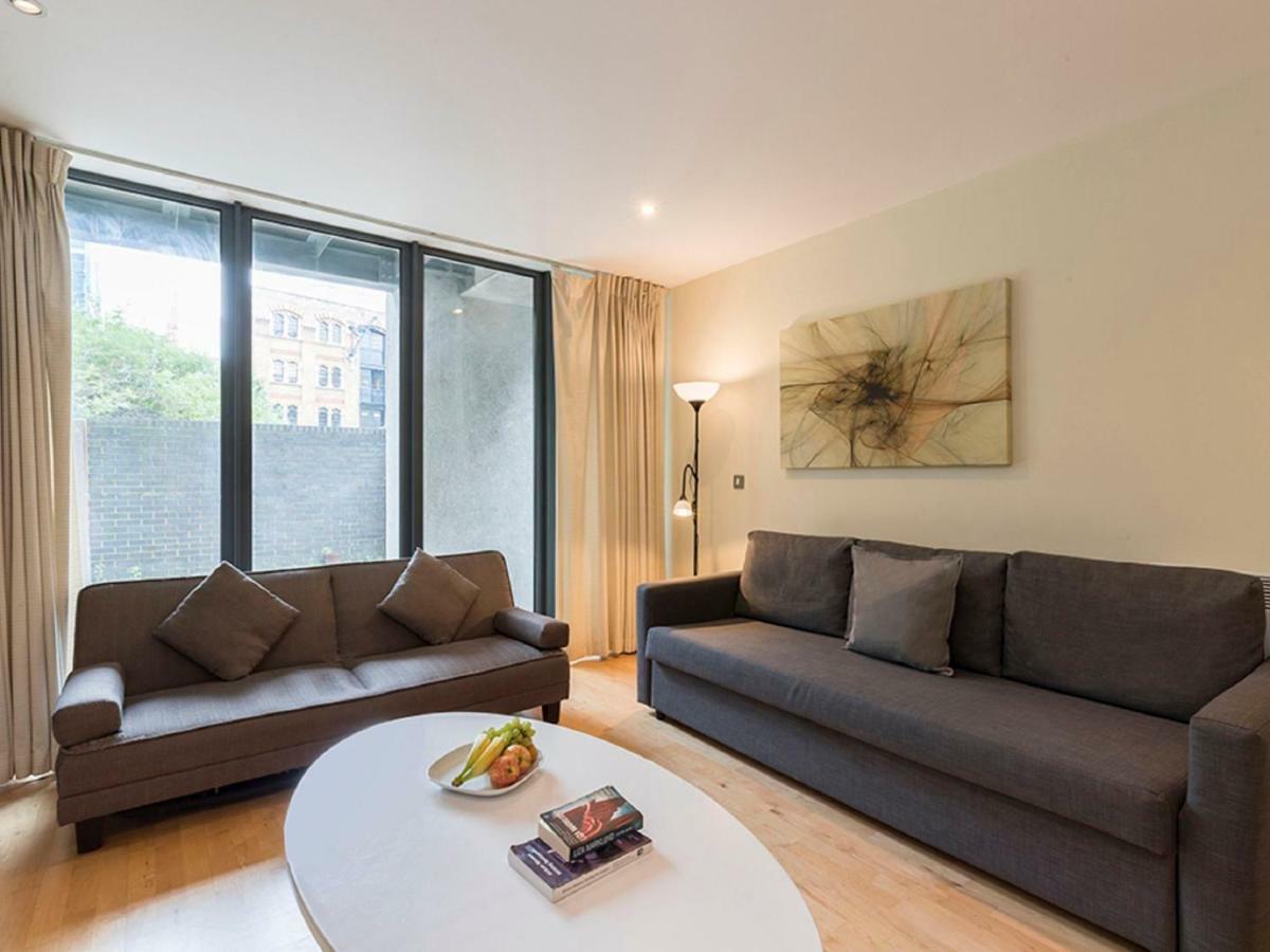 Antonine Heights London