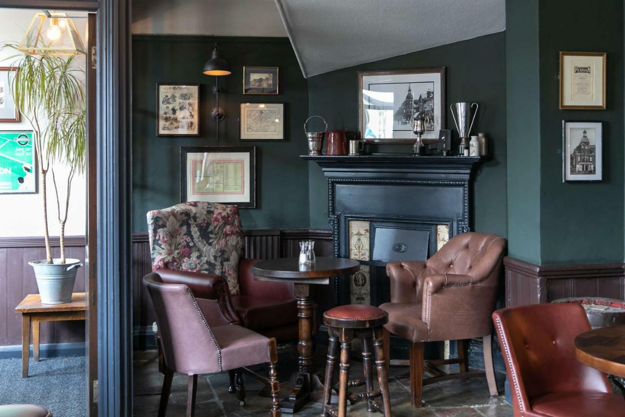 Inn Rose And Crown Hotel London