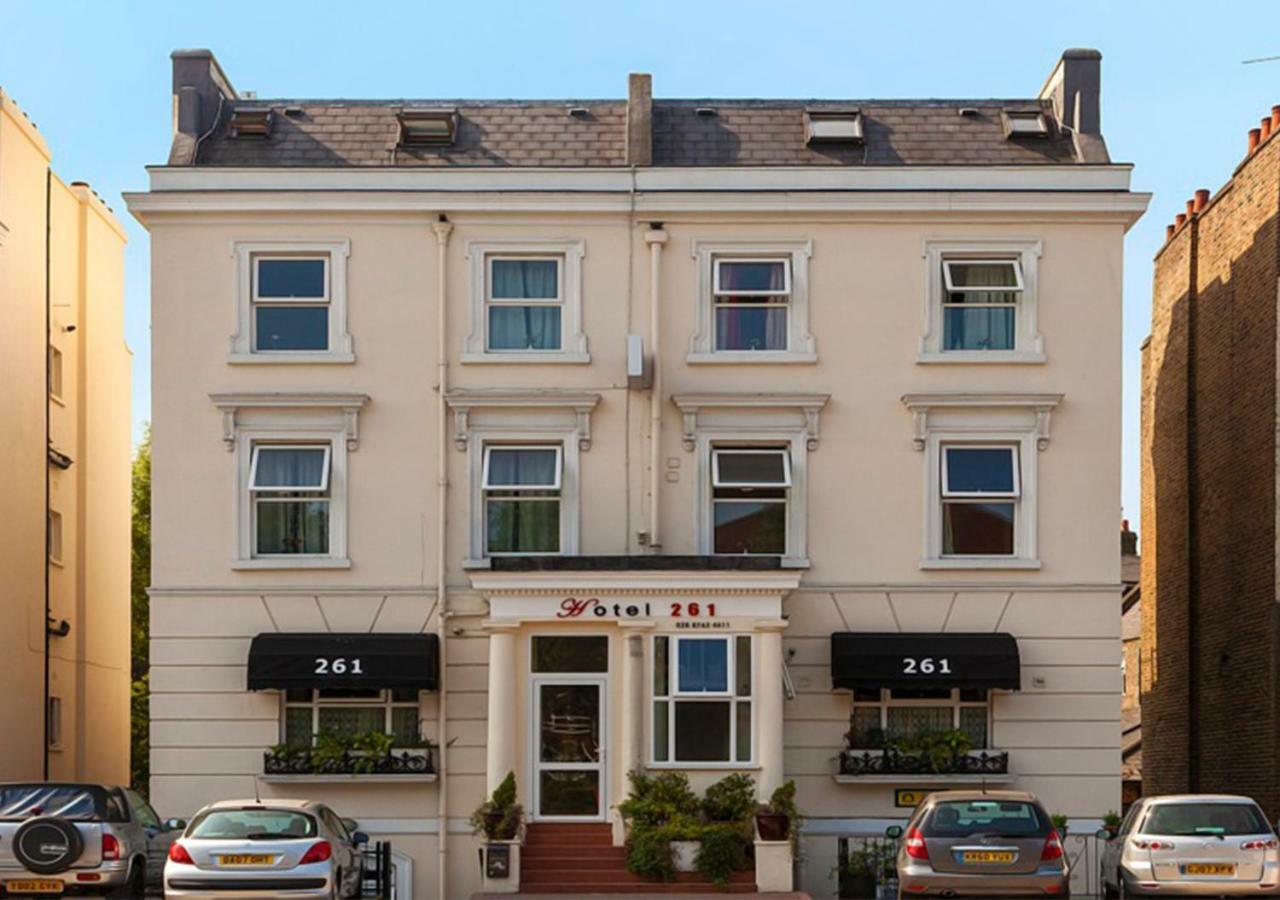 261 Hotel London
