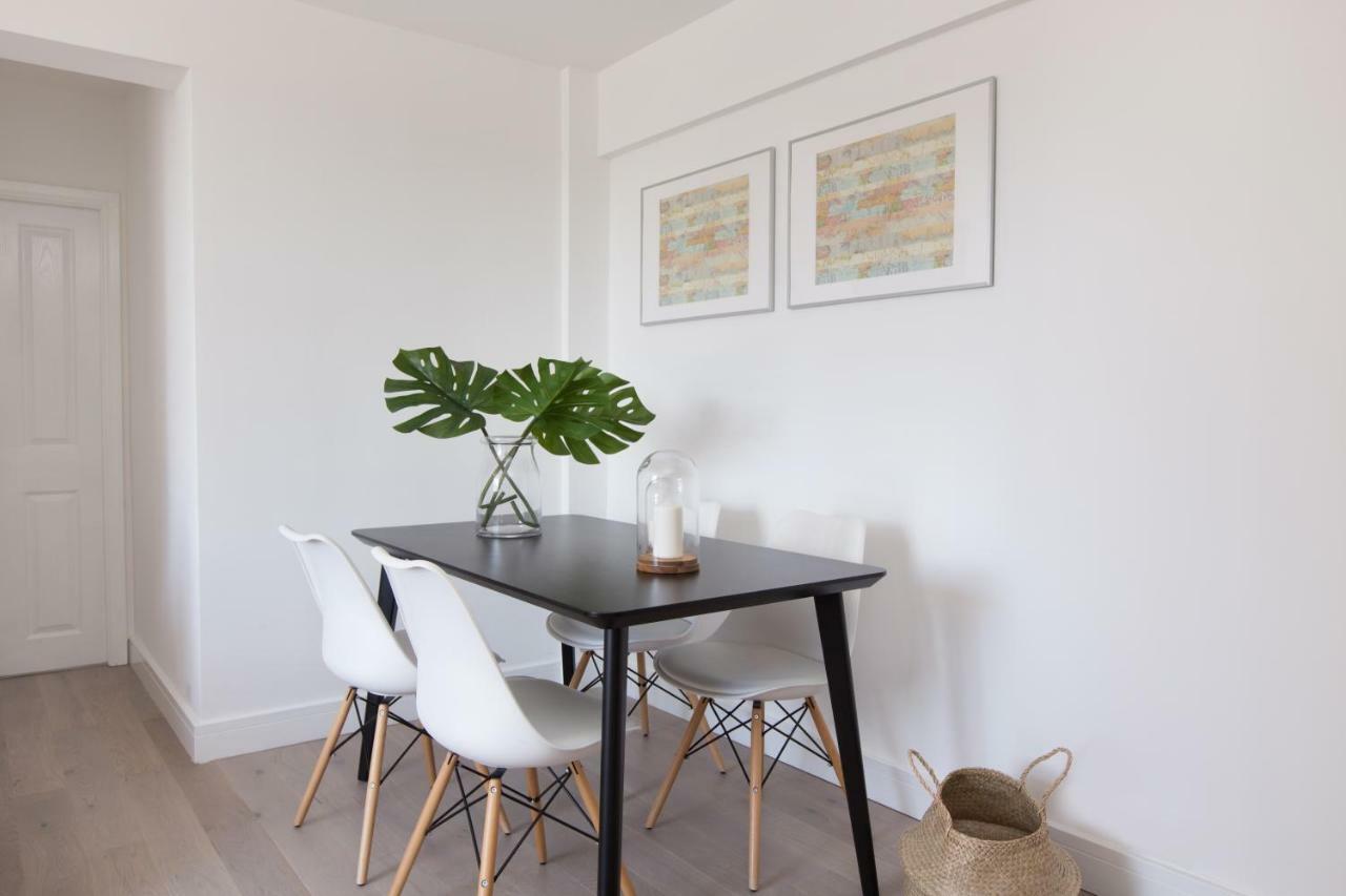 Park West Place By Allo Housing Apartment