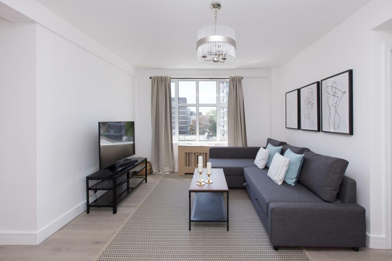 Apartment Park West Place By Allo Housing London