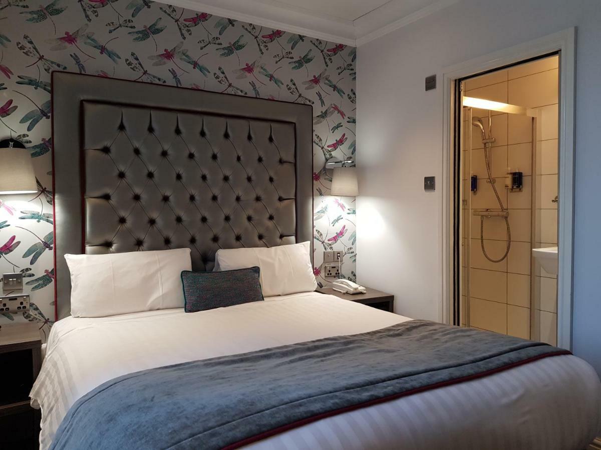 The Beverley - Victoria 3* London