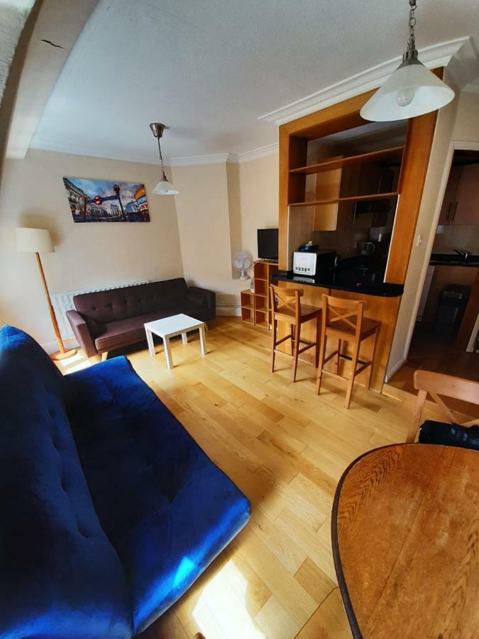 Apartment Unique, Exciting And Yours 2rooms Trafalgar Square *