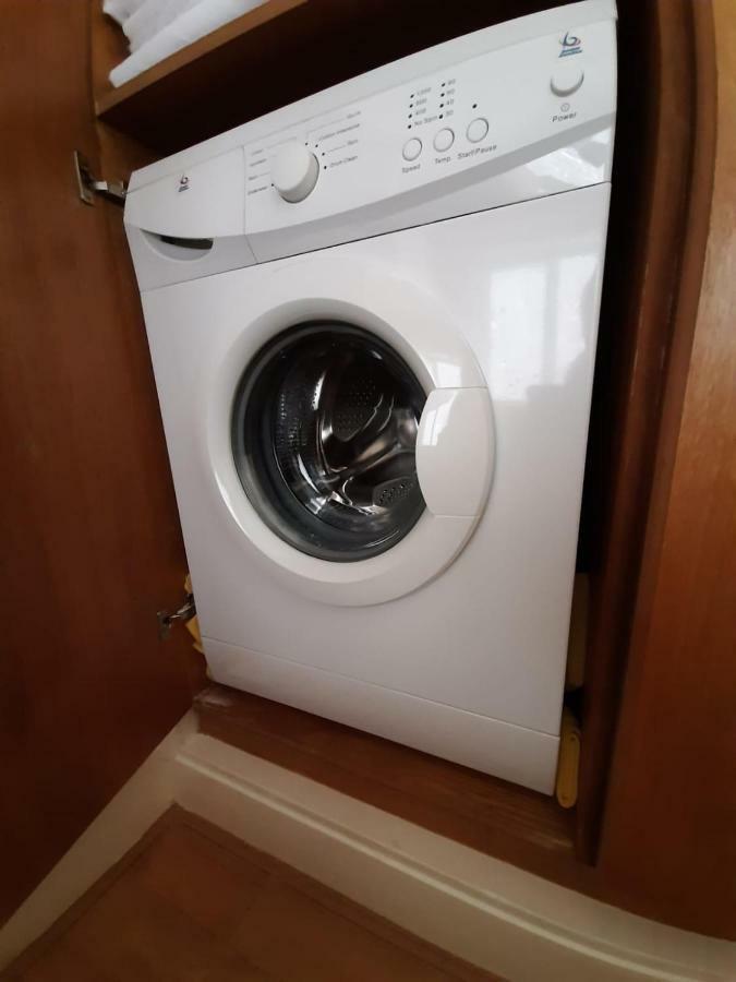 Apartment Unique, Exciting And Yours 2rooms Trafalgar Square London