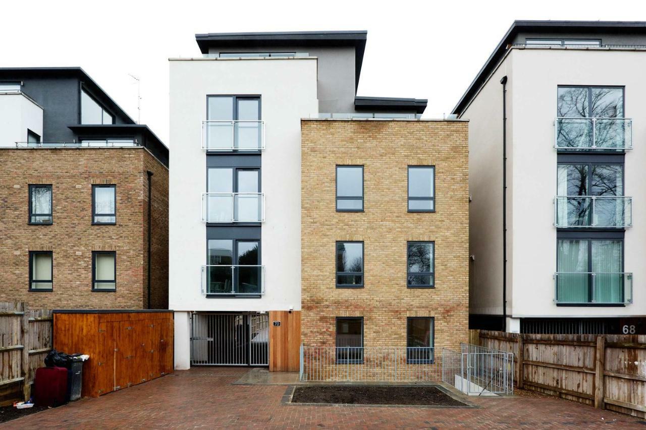 Oyo Canary Wharf Apartment *