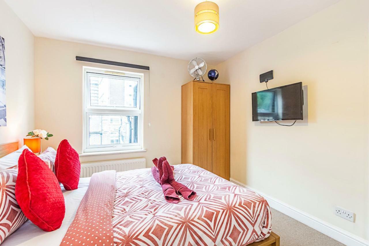 Guest house Greyhound Road 3*