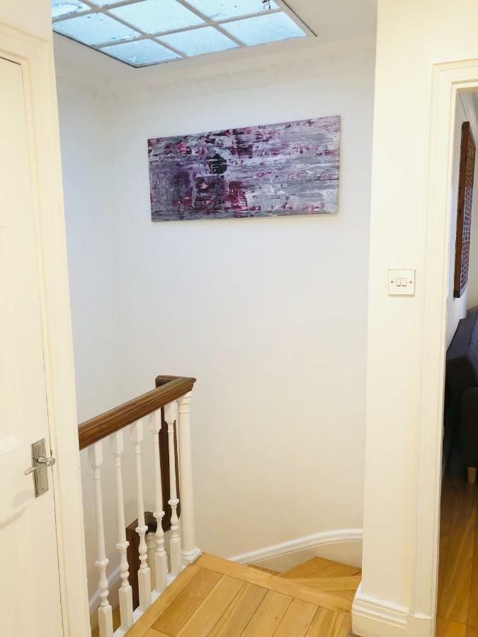 Guest house Belgravia Townhouse Suites *