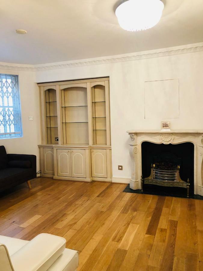 Guest house Belgravia Townhouse Suites *