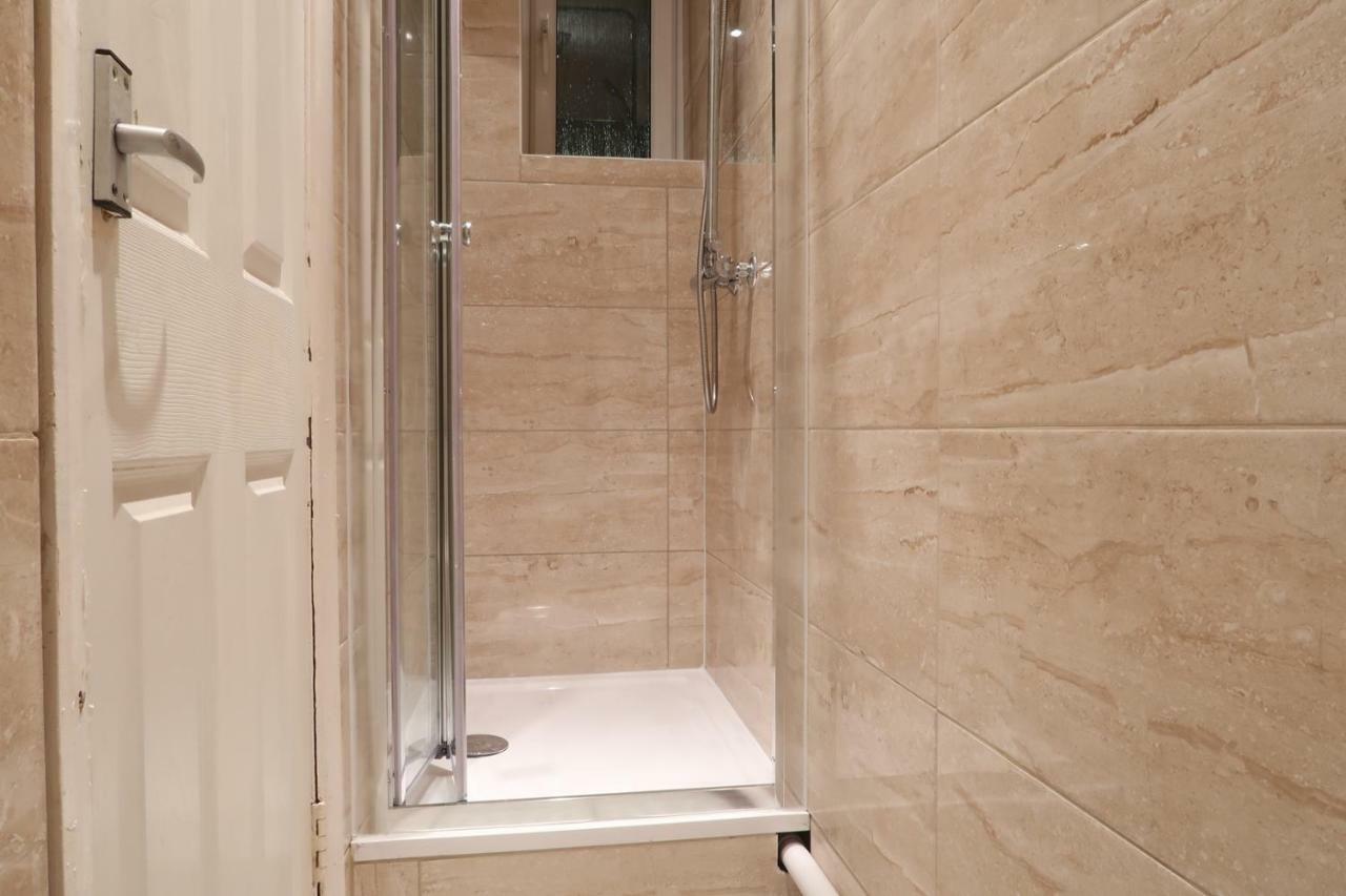 Welstead House Homestay London