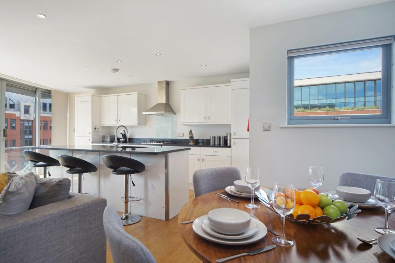 2 Bed Executive Penthouse Near Liverpool Street Free Wifi By Aparts Apartamento Londres