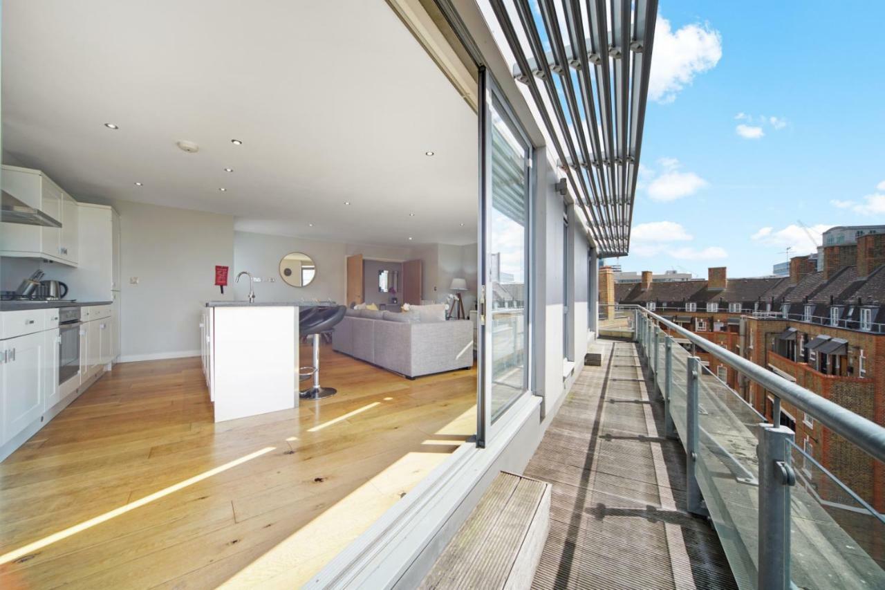 2 Bed Executive Penthouse Near Liverpool Street Free Wifi By Aparts Apartamento