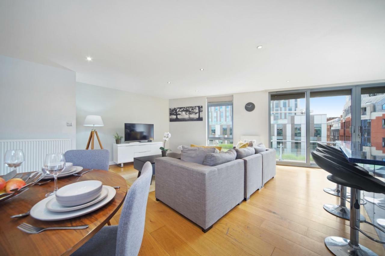 2 Bed Executive Penthouse Near Liverpool Street Free Wifi By Aparts Londres