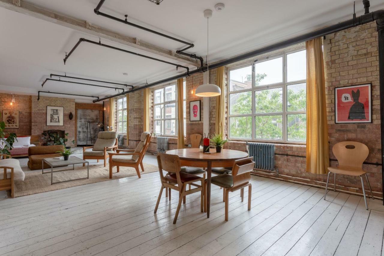 Industrial Open Plan Studio In Hackney * Londen