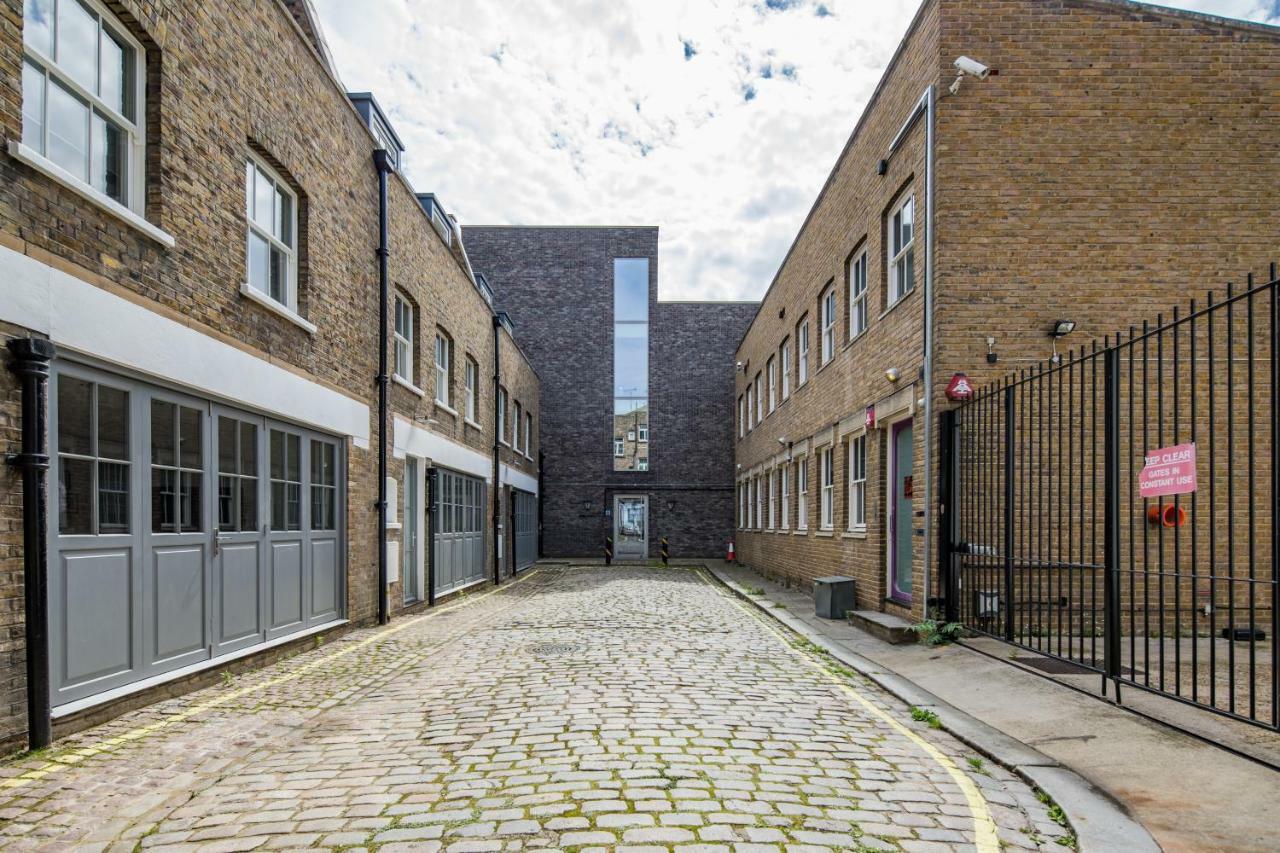 Rainsford Mews Apartment