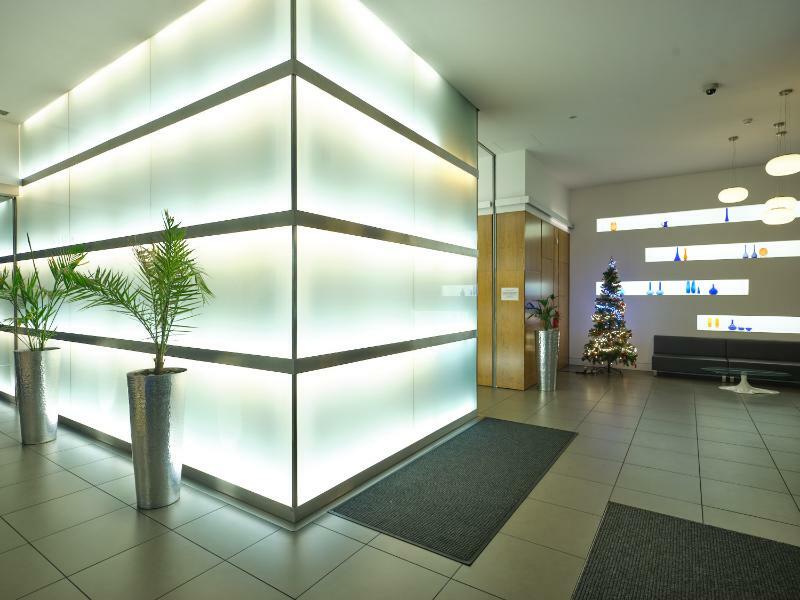 Apartahotel Marlin Bridge - Empire Square