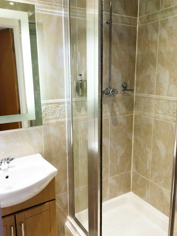 Hyde Park Radnor Bed & Breakfast London