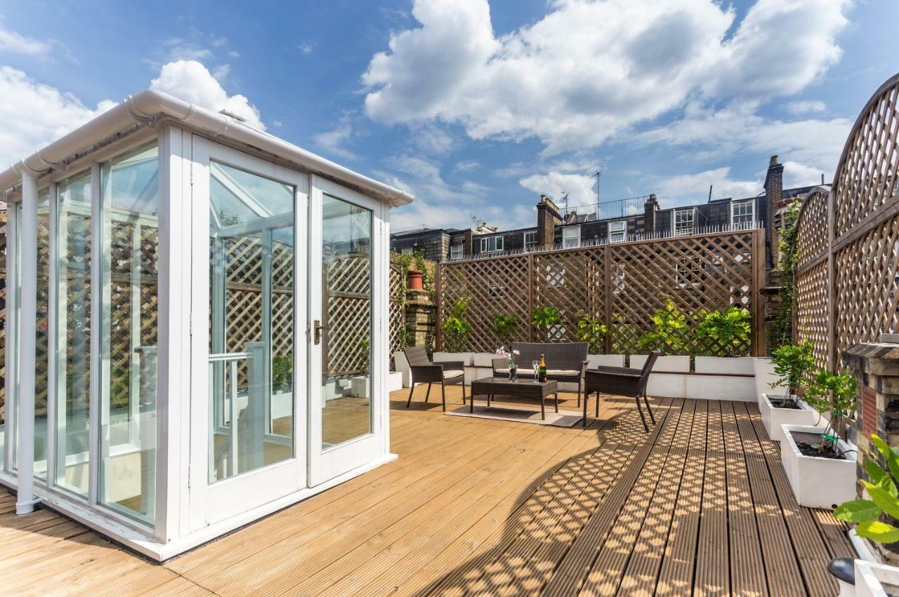 Logan Mews By Lime Street Apartment London