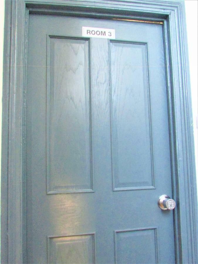Guest house Away From