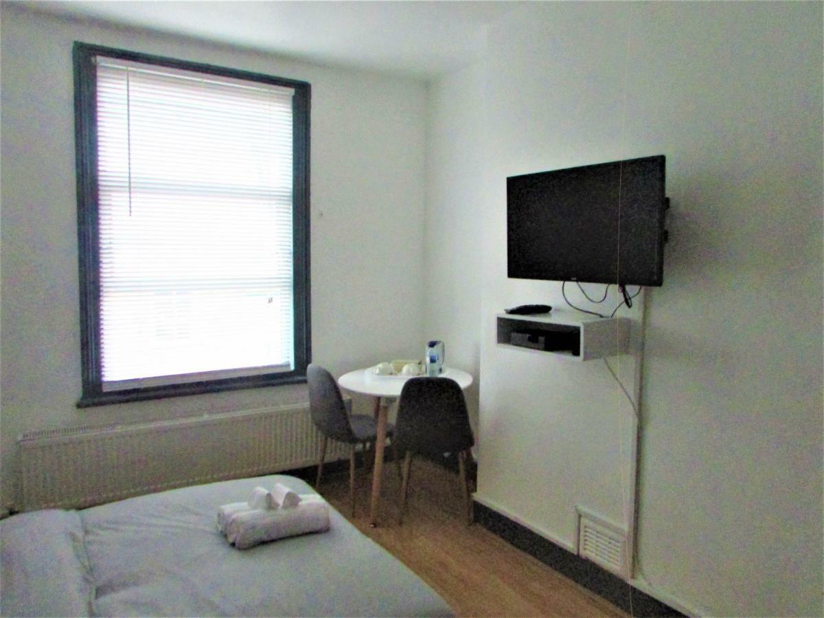 Guest house Away From