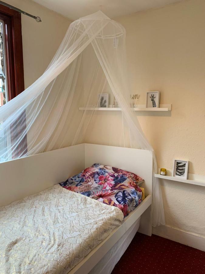 Bed and breakfast White House Walthamstow Londres