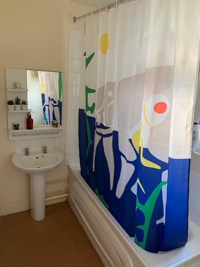 Bed and breakfast White House Walthamstow