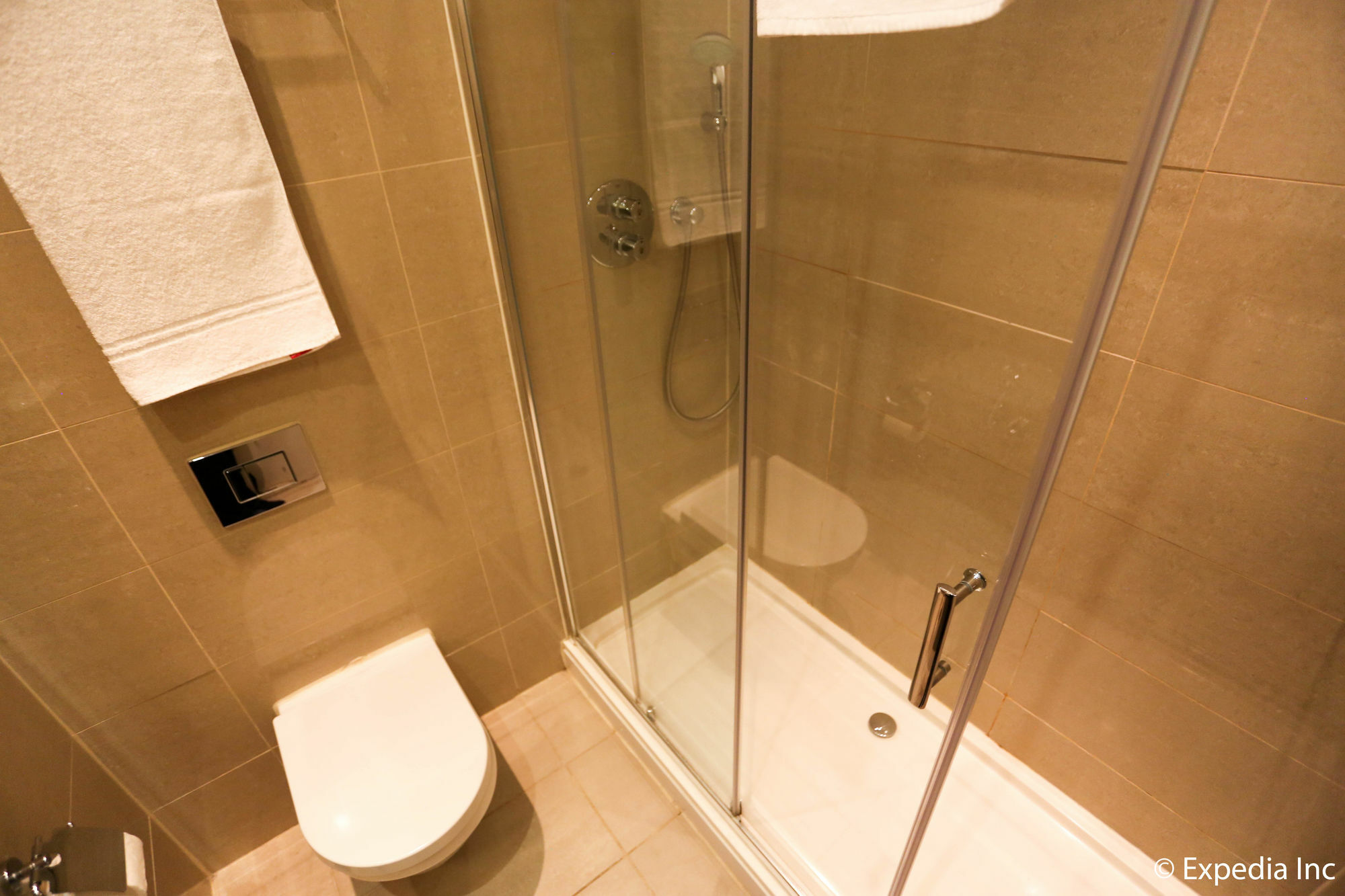 The Kensington 3*