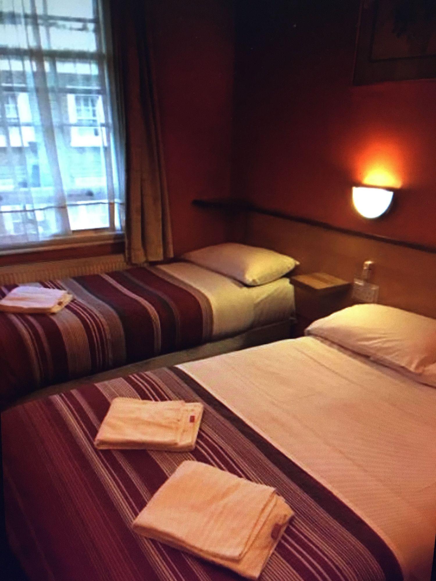 Guest house Surtees